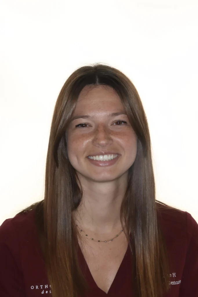 Charlène, Assistante du Dr Alexandre ROLLAND proche de Aix