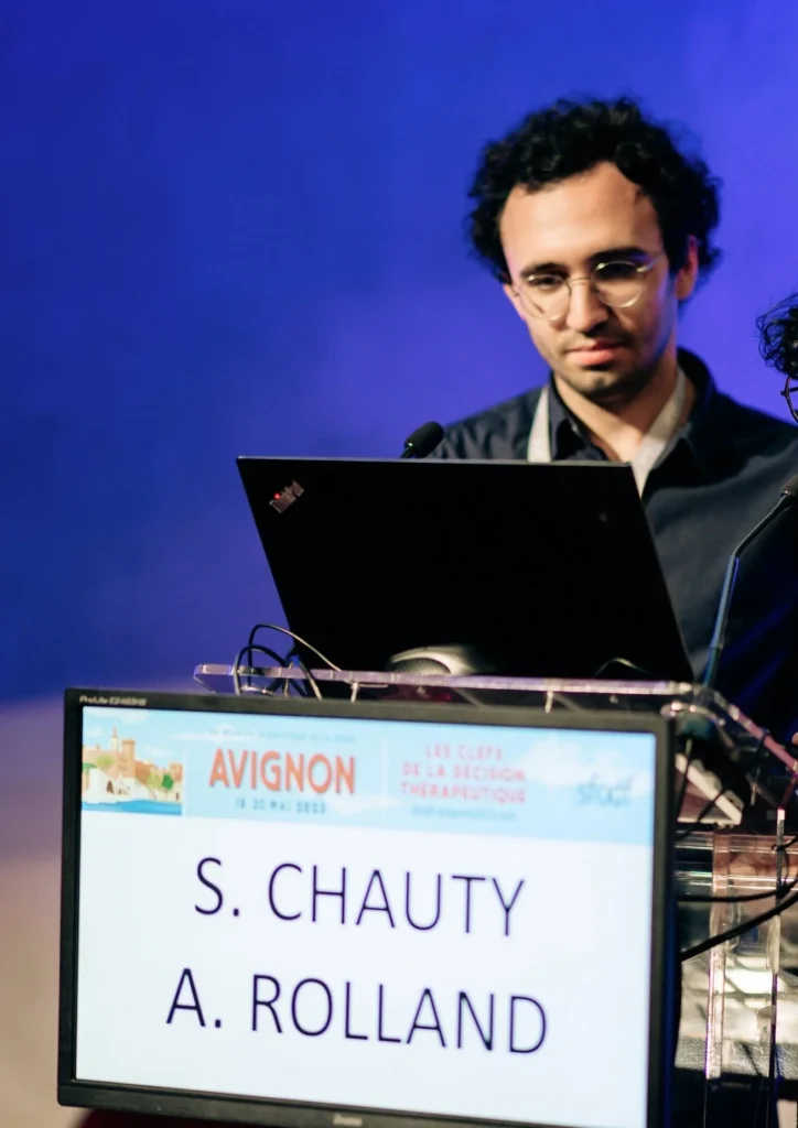 Dr Rolland, Orthodontiste proche de Salon de Provence en conférence